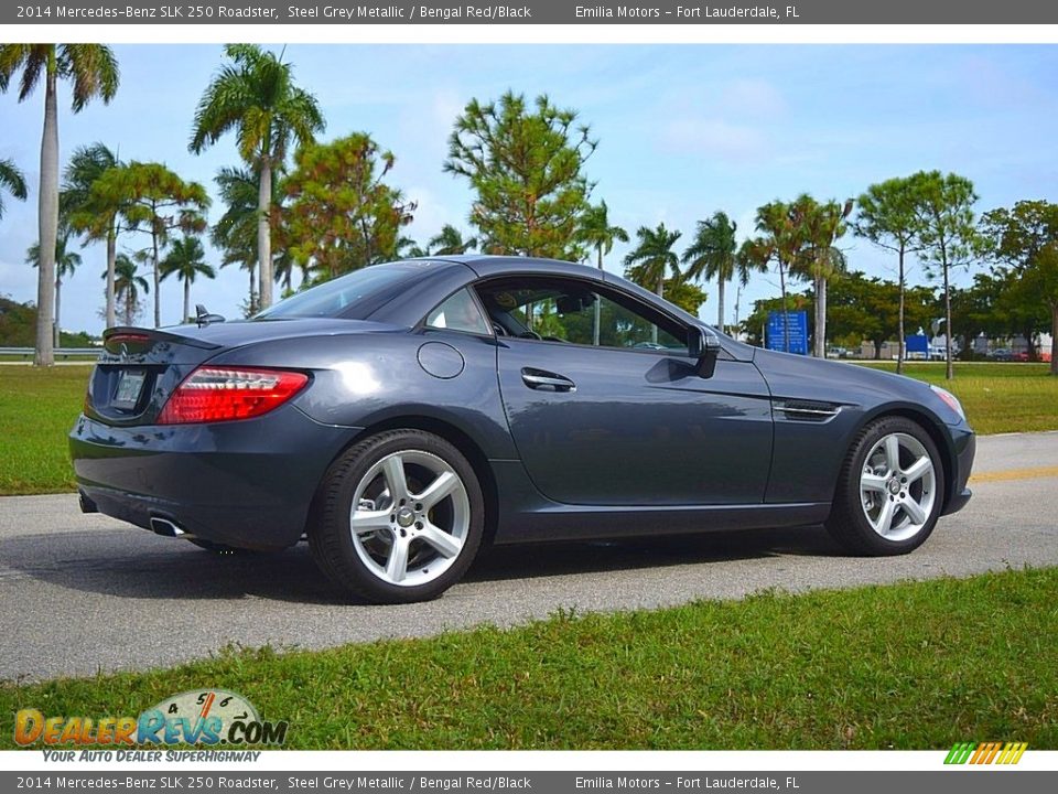 2014 Mercedes-Benz SLK 250 Roadster Steel Grey Metallic / Bengal Red/Black Photo #3