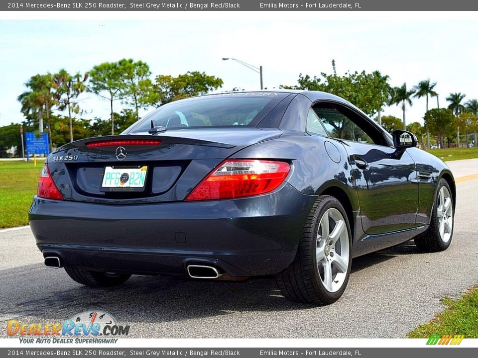 2014 Mercedes-Benz SLK 250 Roadster Steel Grey Metallic / Bengal Red/Black Photo #4