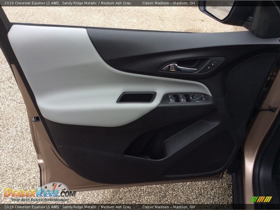 2019 Chevrolet Equinox LS AWD Sandy Ridge Metallic / Medium Ash Gray Photo #8