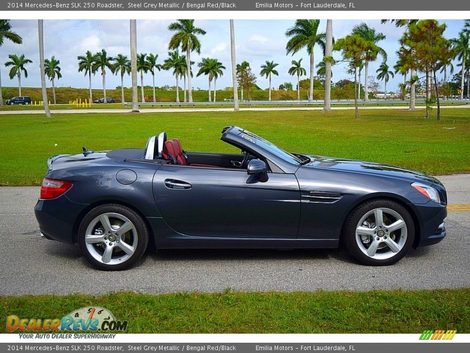 2014 Mercedes-Benz SLK 250 Roadster Steel Grey Metallic / Bengal Red/Black Photo #22