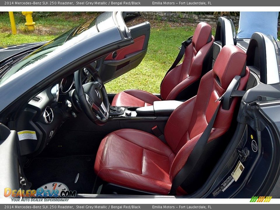 2014 Mercedes-Benz SLK 250 Roadster Steel Grey Metallic / Bengal Red/Black Photo #37