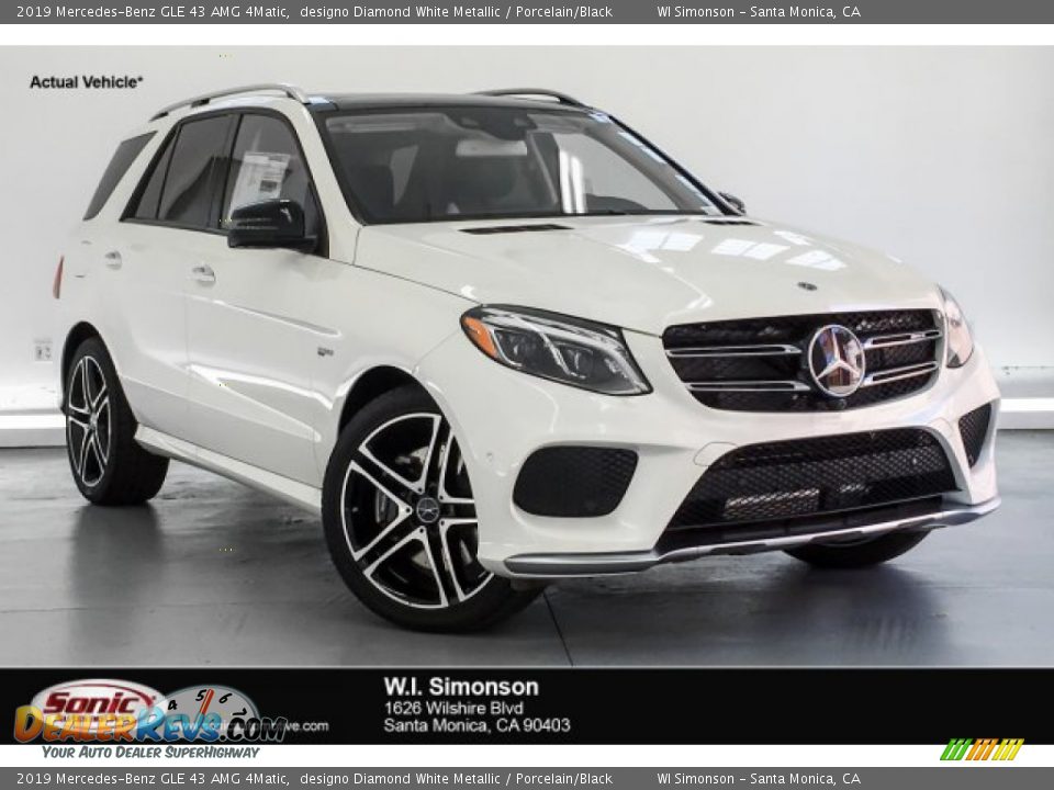 2019 Mercedes-Benz GLE 43 AMG 4Matic designo Diamond White Metallic / Porcelain/Black Photo #1