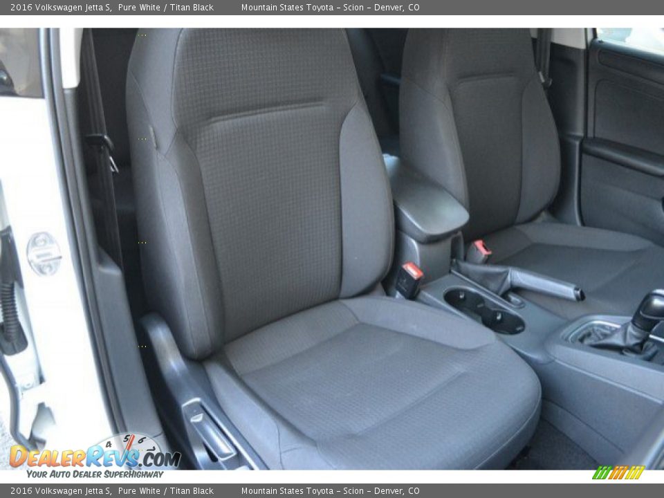 2016 Volkswagen Jetta S Pure White / Titan Black Photo #18