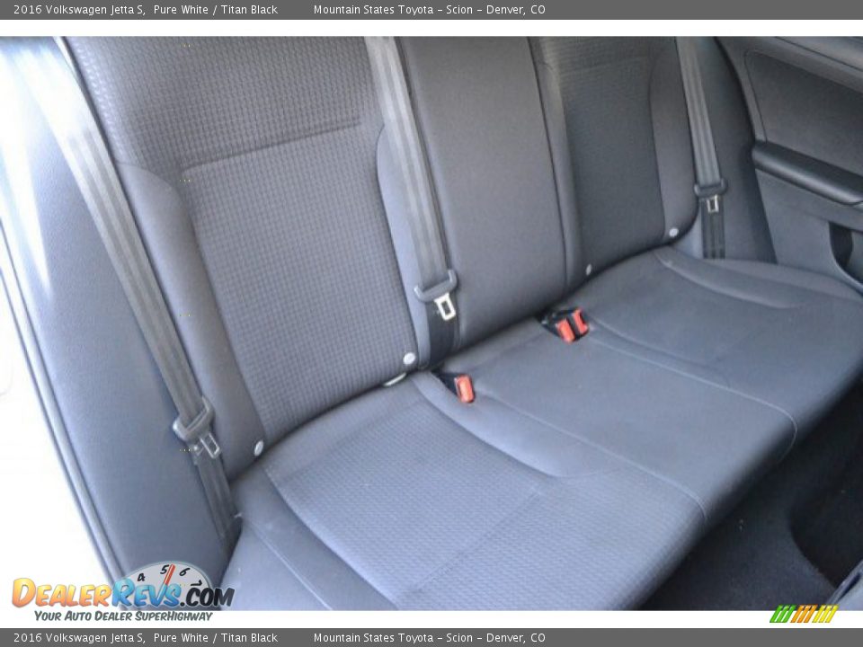 2016 Volkswagen Jetta S Pure White / Titan Black Photo #22