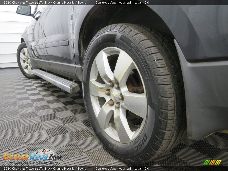 2010 Chevrolet Traverse LT Black Granite Metallic / Ebony Photo #11