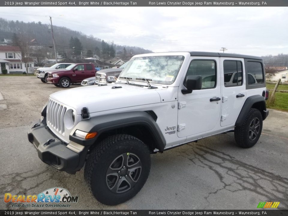 2019 Jeep Wrangler Unlimited Sport 4x4 Bright White / Black/Heritage Tan Photo #1