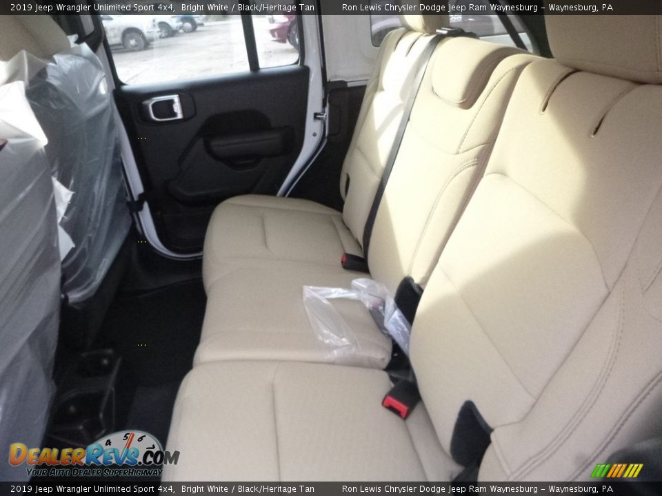 2019 Jeep Wrangler Unlimited Sport 4x4 Bright White / Black/Heritage Tan Photo #12