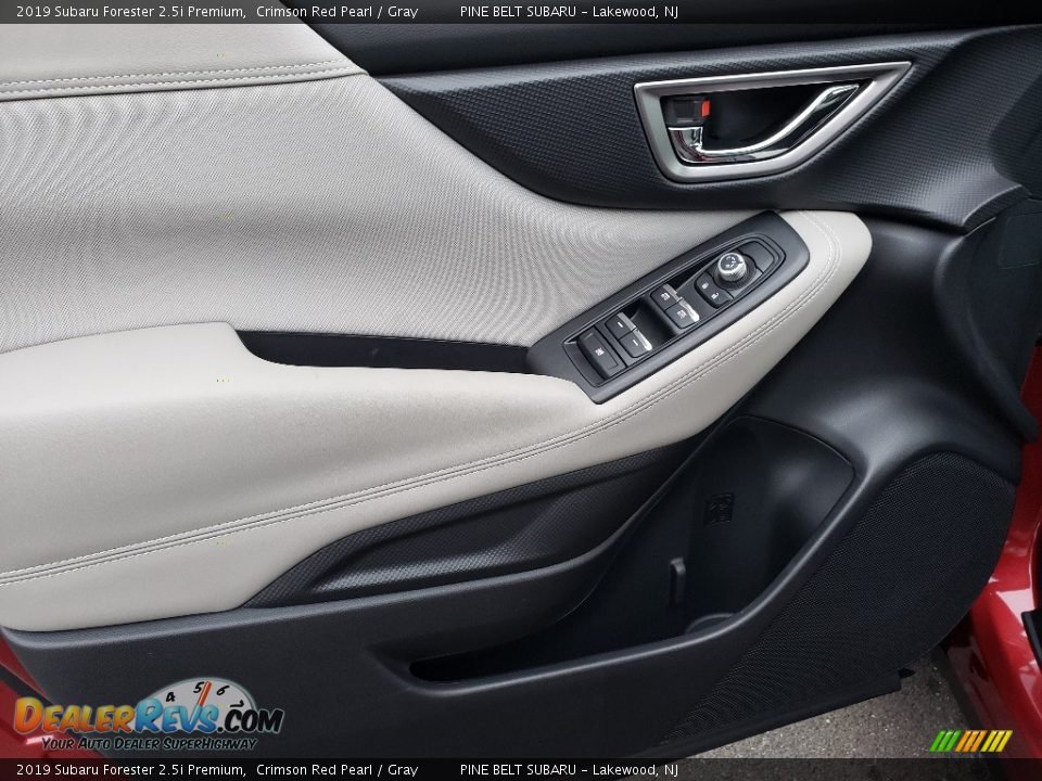 2019 Subaru Forester 2.5i Premium Crimson Red Pearl / Gray Photo #8