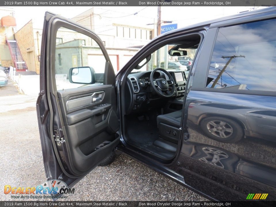 2019 Ram 1500 Big Horn Crew Cab 4x4 Maximum Steel Metallic / Black Photo #11