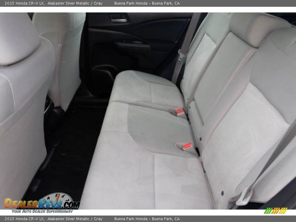 2015 Honda CR-V LX Alabaster Silver Metallic / Gray Photo #4