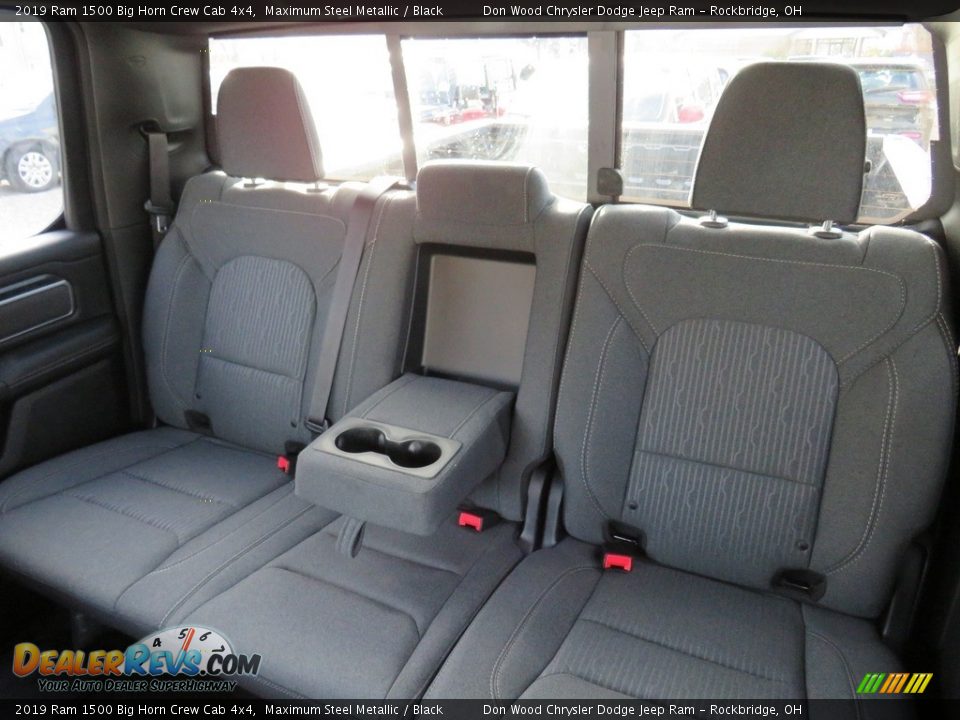 2019 Ram 1500 Big Horn Crew Cab 4x4 Maximum Steel Metallic / Black Photo #14