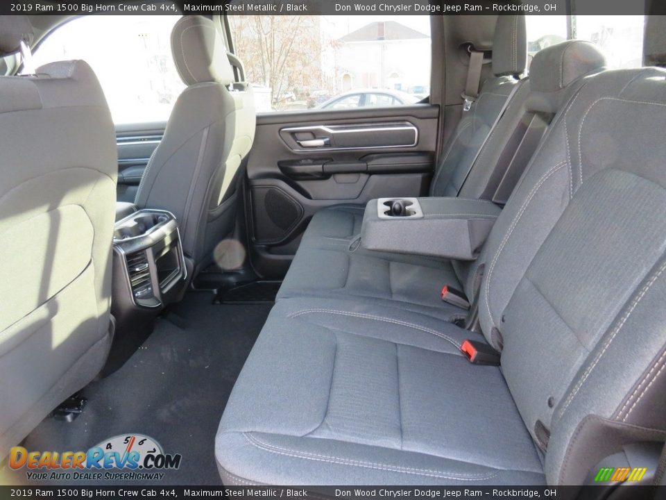 2019 Ram 1500 Big Horn Crew Cab 4x4 Maximum Steel Metallic / Black Photo #22