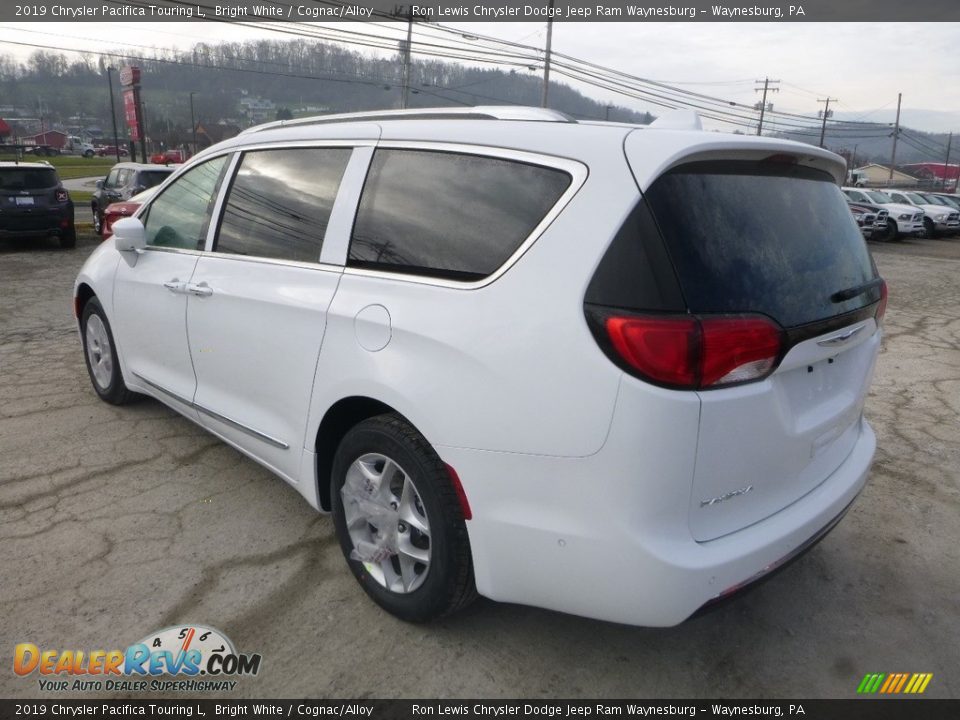 2019 Chrysler Pacifica Touring L Bright White / Cognac/Alloy Photo #3