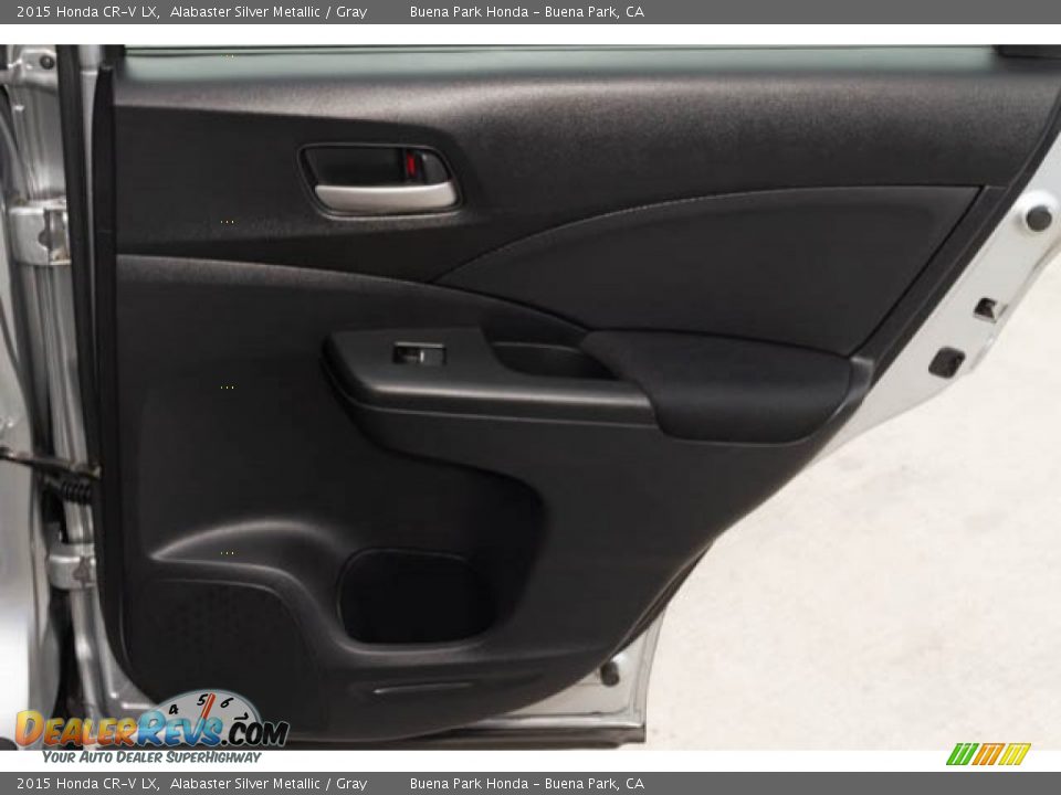 2015 Honda CR-V LX Alabaster Silver Metallic / Gray Photo #27