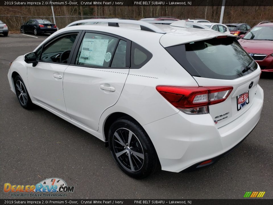 2019 Subaru Impreza 2.0i Premium 5-Door Crystal White Pearl / Ivory Photo #4
