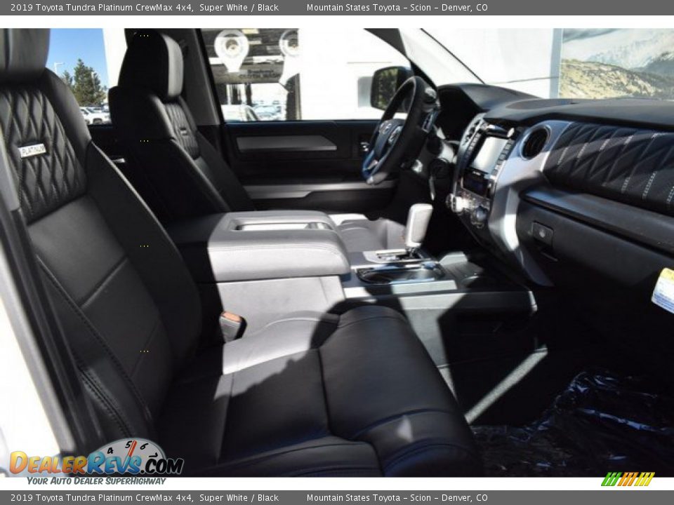 2019 Toyota Tundra Platinum CrewMax 4x4 Super White / Black Photo #12