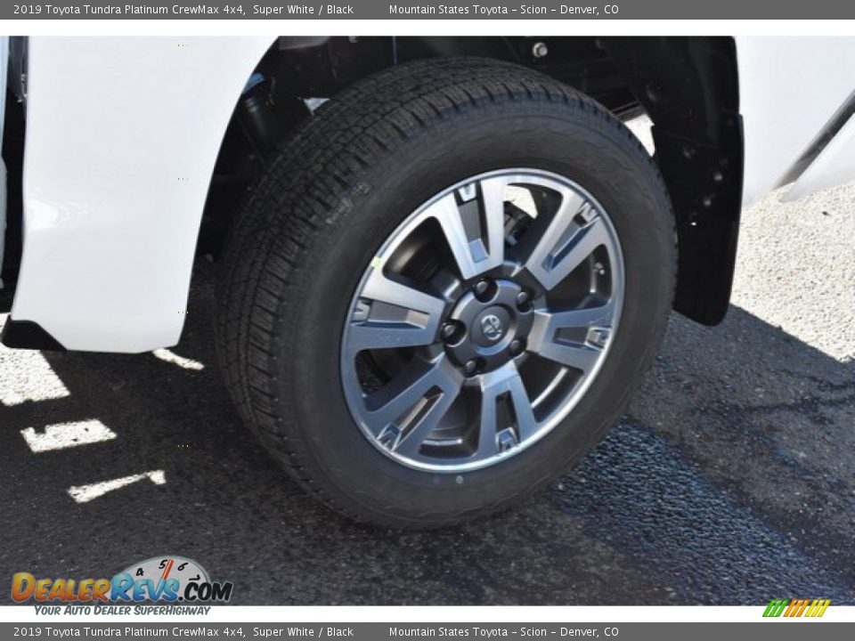 2019 Toyota Tundra Platinum CrewMax 4x4 Super White / Black Photo #35