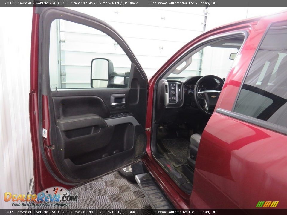 2015 Chevrolet Silverado 2500HD LT Crew Cab 4x4 Victory Red / Jet Black Photo #16