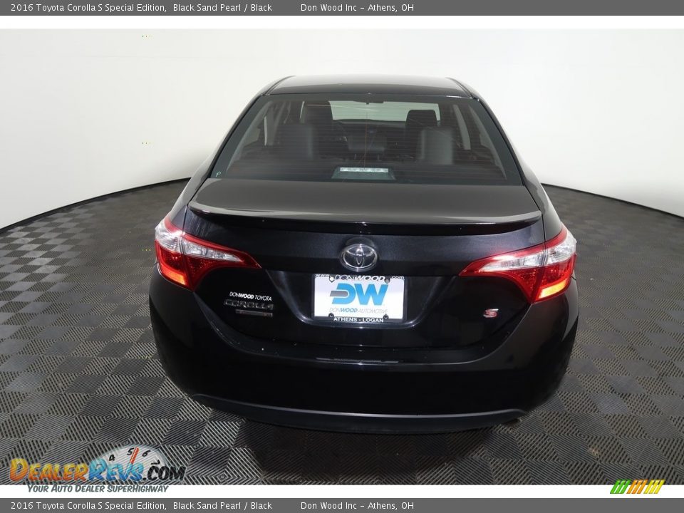 2016 Toyota Corolla S Special Edition Black Sand Pearl / Black Photo #11