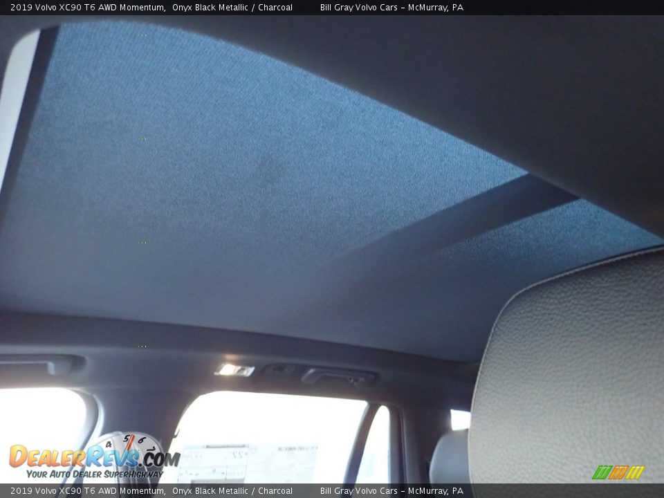 2019 Volvo XC90 T6 AWD Momentum Onyx Black Metallic / Charcoal Photo #13