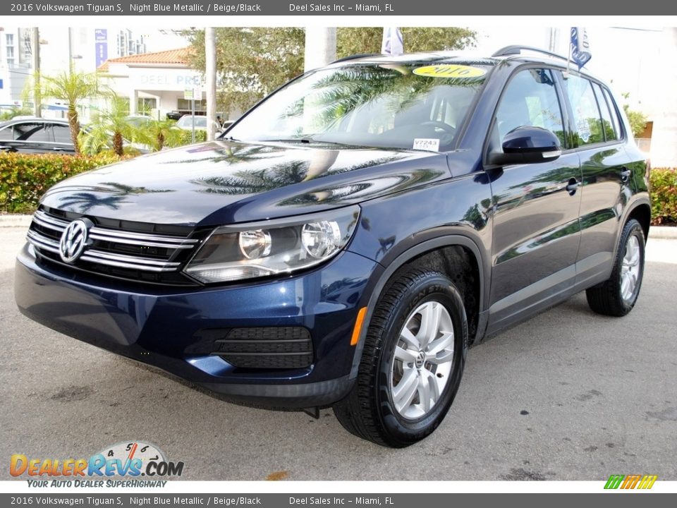 2016 Volkswagen Tiguan S Night Blue Metallic / Beige/Black Photo #5
