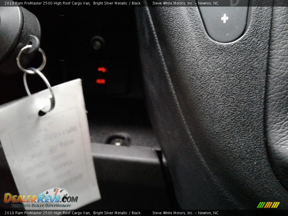 2019 Ram ProMaster 2500 High Roof Cargo Van Bright Silver Metallic / Black Photo #18