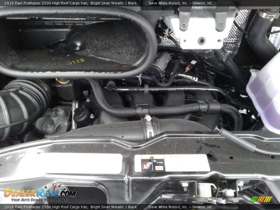 2019 Ram ProMaster 2500 High Roof Cargo Van Bright Silver Metallic / Black Photo #27