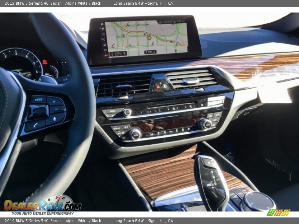 2019 BMW 5 Series 540i Sedan Alpine White / Black Photo #6