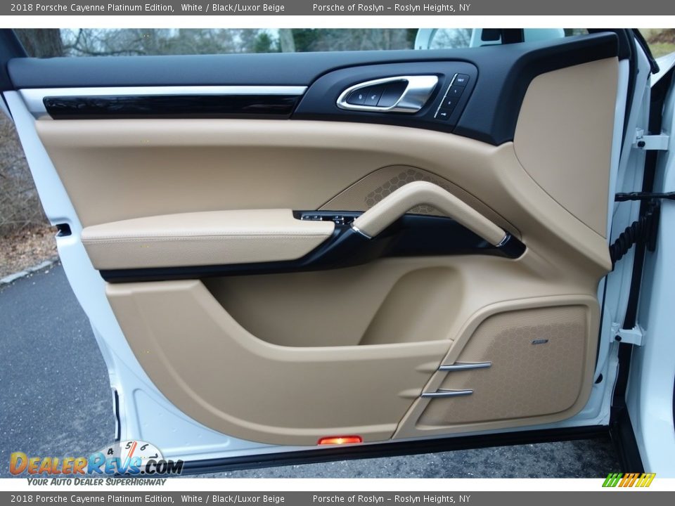 2018 Porsche Cayenne Platinum Edition White / Black/Luxor Beige Photo #11