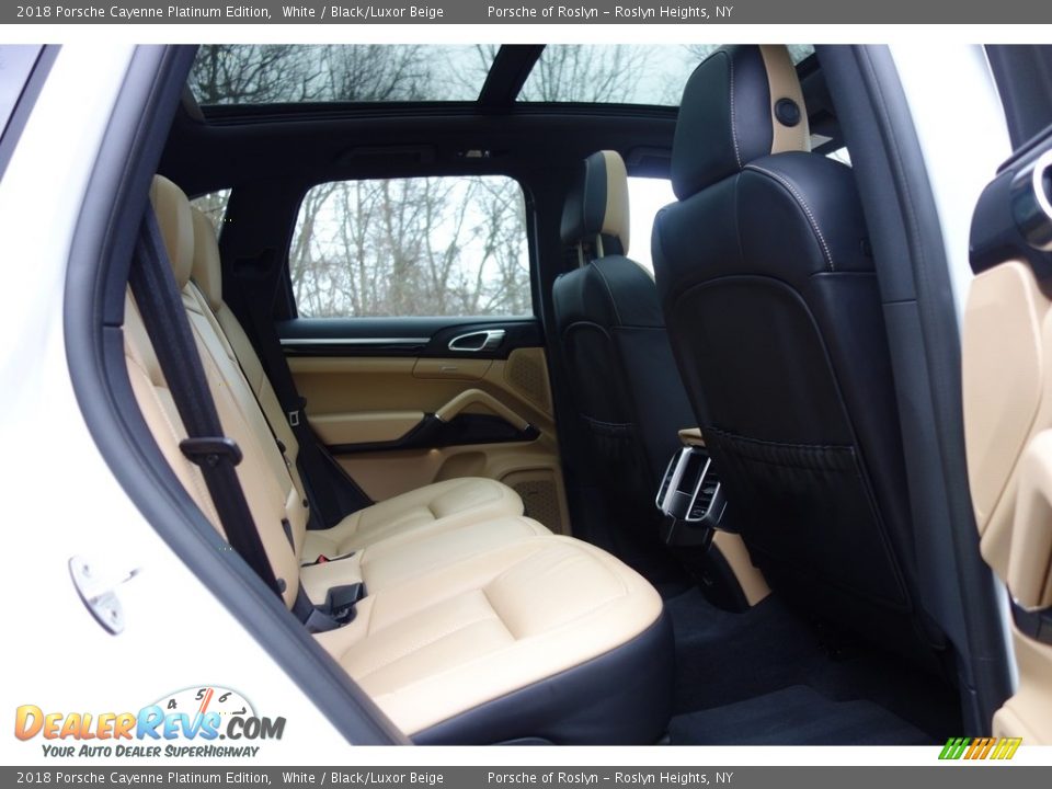 2018 Porsche Cayenne Platinum Edition White / Black/Luxor Beige Photo #19