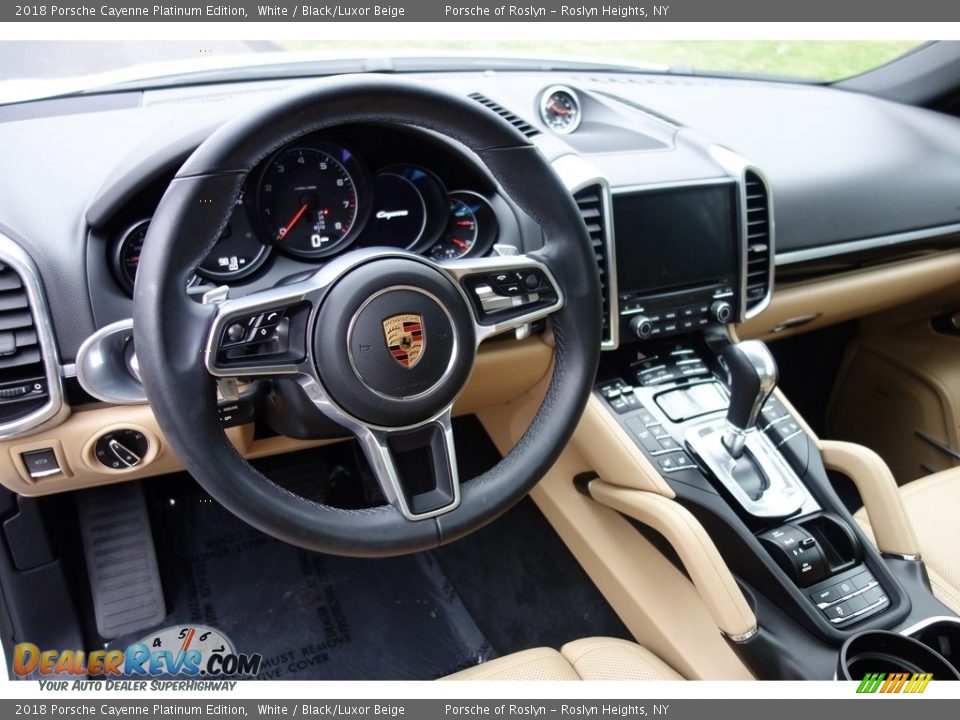 2018 Porsche Cayenne Platinum Edition White / Black/Luxor Beige Photo #20