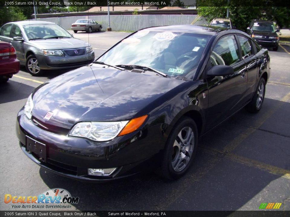 2005 Saturn ION 3 Quad Coupe Black Onyx / Black Photo #8