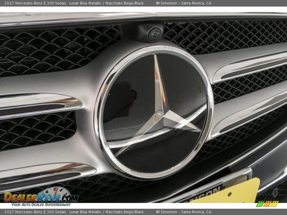 2017 Mercedes-Benz E 300 Sedan Lunar Blue Metallic / Macchiato Beige/Black Photo #33