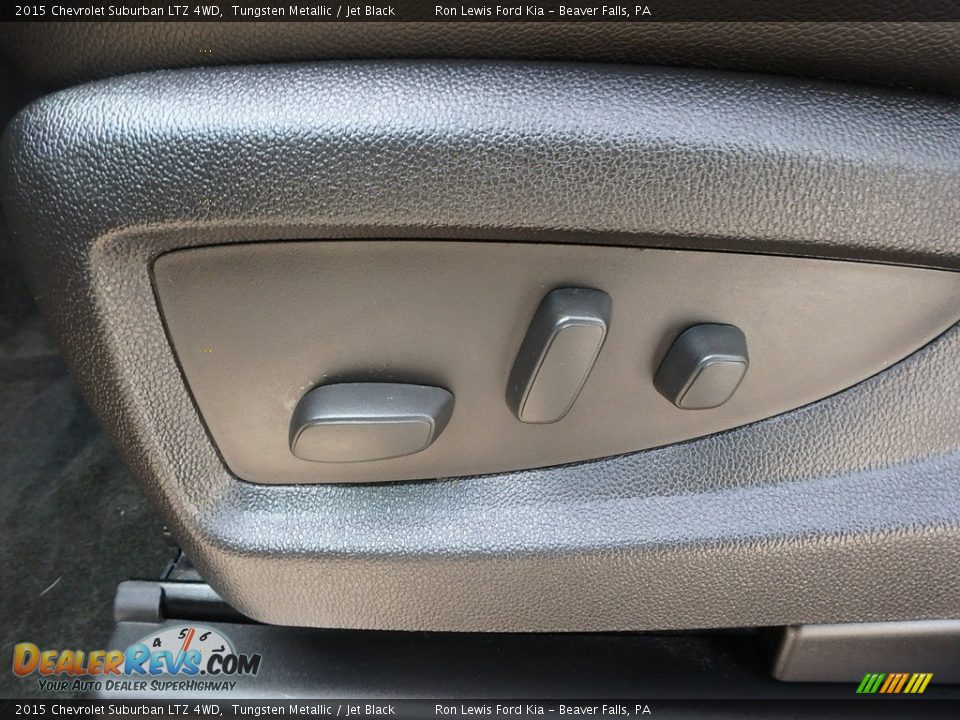 2015 Chevrolet Suburban LTZ 4WD Tungsten Metallic / Jet Black Photo #17