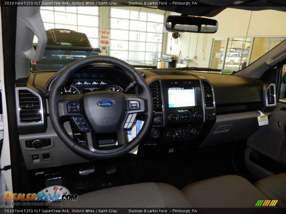 2019 Ford F150 XLT SuperCrew 4x4 Oxford White / Earth Gray Photo #8