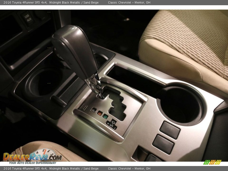 2016 Toyota 4Runner SR5 4x4 Midnight Black Metallic / Sand Beige Photo #16