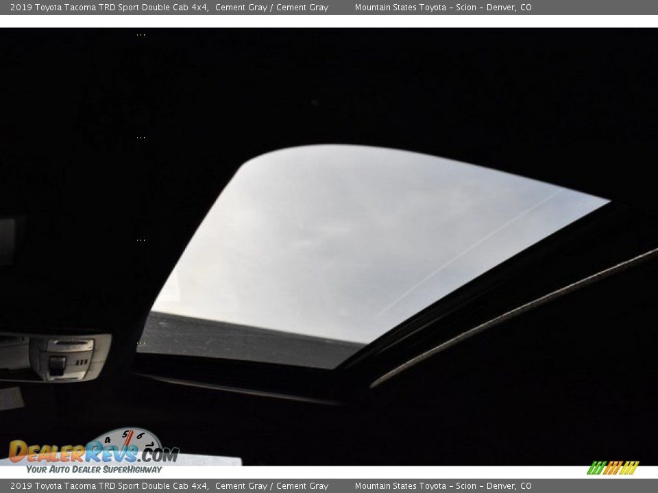 2019 Toyota Tacoma TRD Sport Double Cab 4x4 Cement Gray / Cement Gray Photo #9