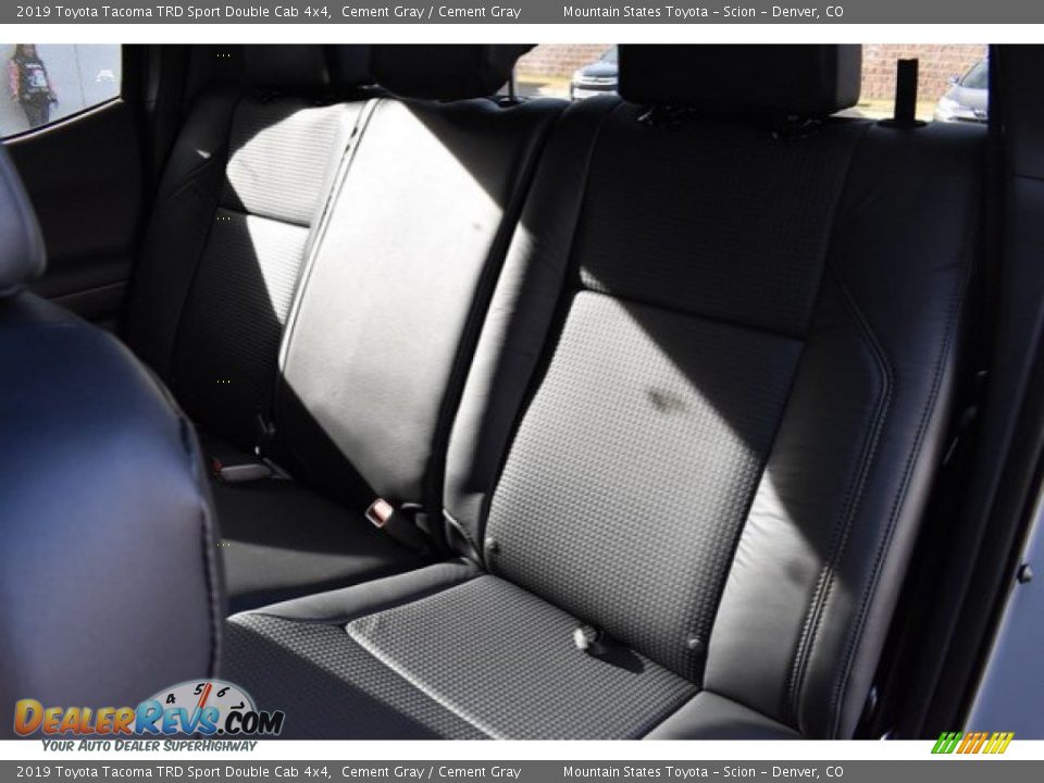 2019 Toyota Tacoma TRD Sport Double Cab 4x4 Cement Gray / Cement Gray Photo #16