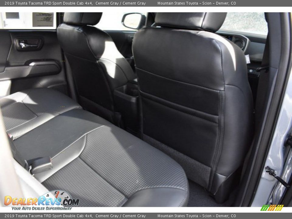 2019 Toyota Tacoma TRD Sport Double Cab 4x4 Cement Gray / Cement Gray Photo #17