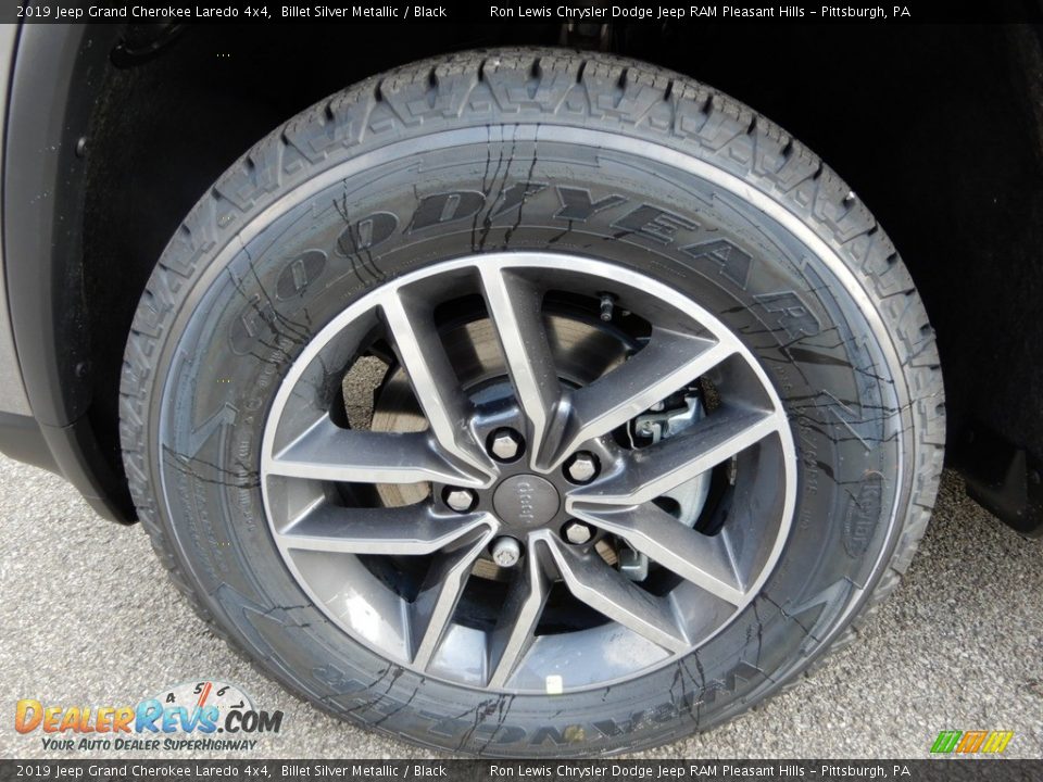 2019 Jeep Grand Cherokee Laredo 4x4 Billet Silver Metallic / Black Photo #10