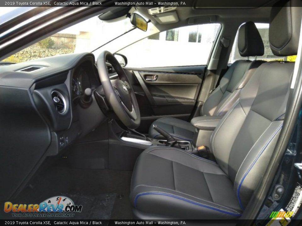 Front Seat of 2019 Toyota Corolla XSE Photo #15