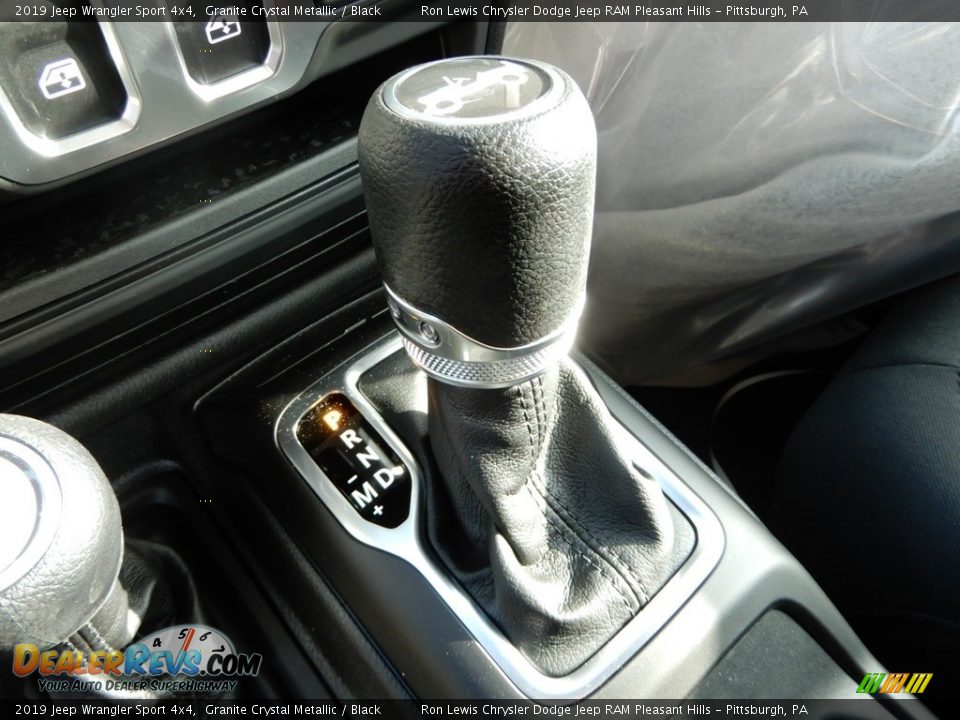 2019 Jeep Wrangler Sport 4x4 Granite Crystal Metallic / Black Photo #17