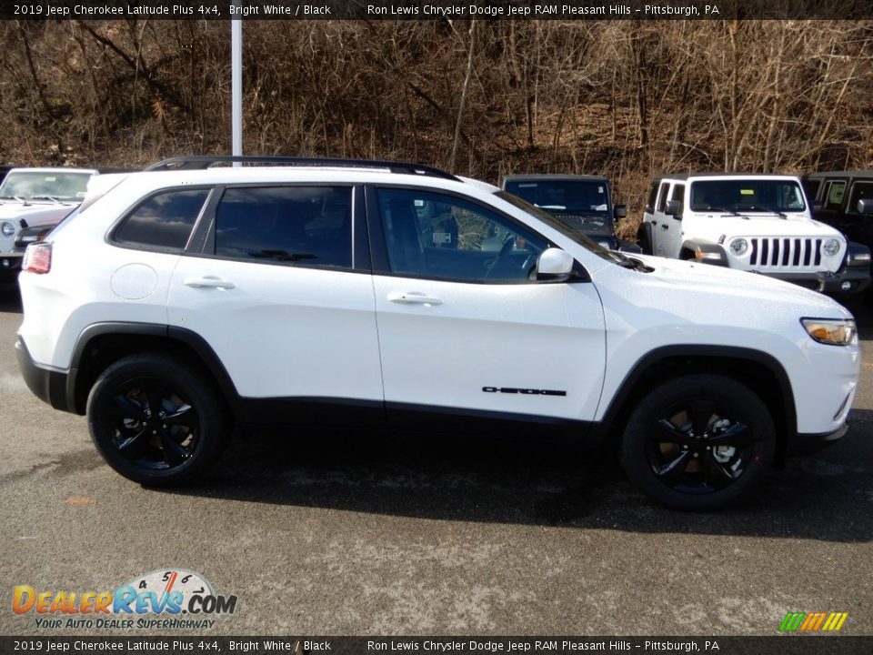 2019 Jeep Cherokee Latitude Plus 4x4 Bright White / Black Photo #7