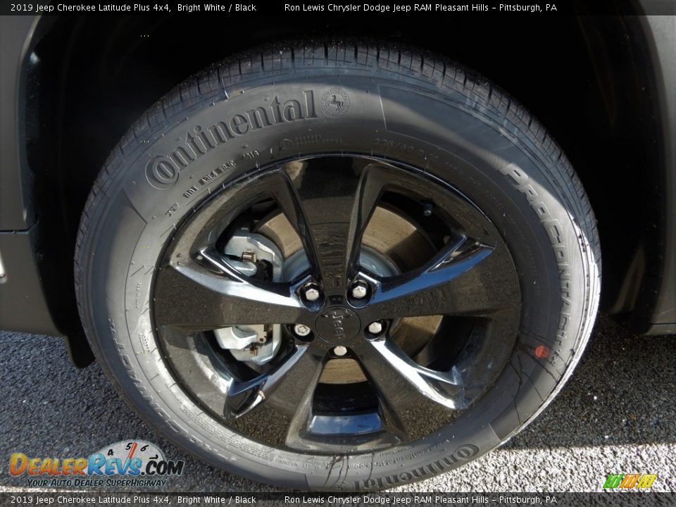 2019 Jeep Cherokee Latitude Plus 4x4 Bright White / Black Photo #10