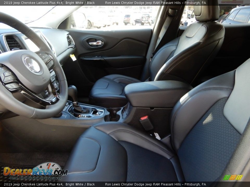 2019 Jeep Cherokee Latitude Plus 4x4 Bright White / Black Photo #11
