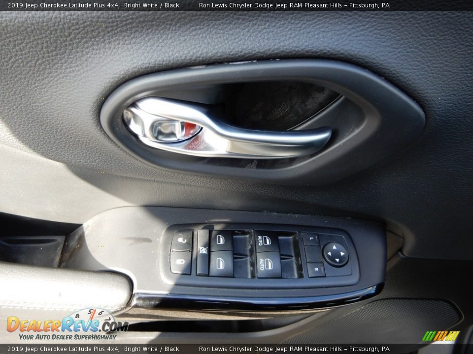 2019 Jeep Cherokee Latitude Plus 4x4 Bright White / Black Photo #14