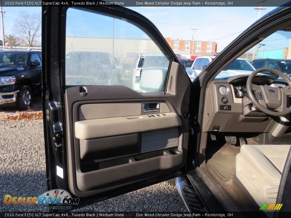 2010 Ford F150 XLT SuperCab 4x4 Tuxedo Black / Medium Stone Photo #22