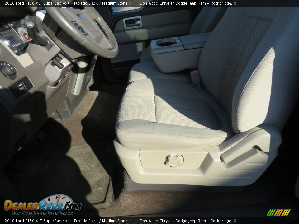 2010 Ford F150 XLT SuperCab 4x4 Tuxedo Black / Medium Stone Photo #23