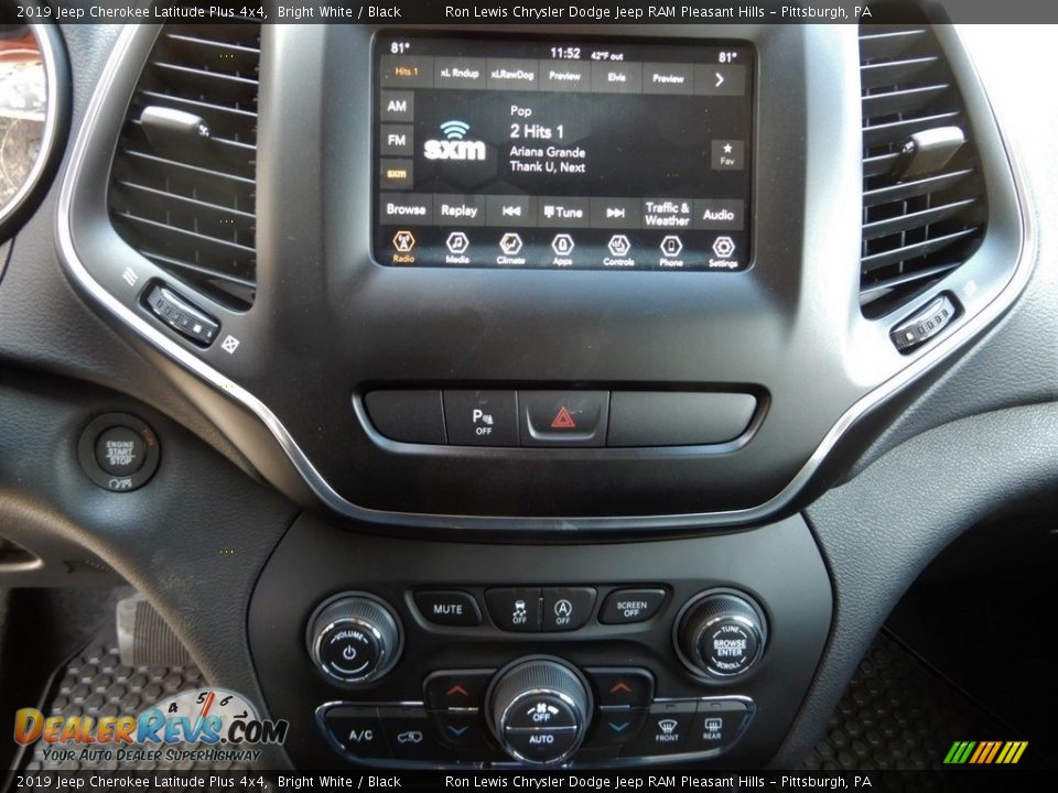 2019 Jeep Cherokee Latitude Plus 4x4 Bright White / Black Photo #20