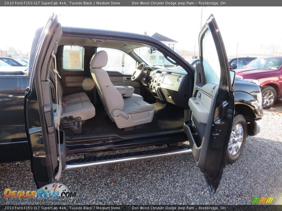2010 Ford F150 XLT SuperCab 4x4 Tuxedo Black / Medium Stone Photo #27